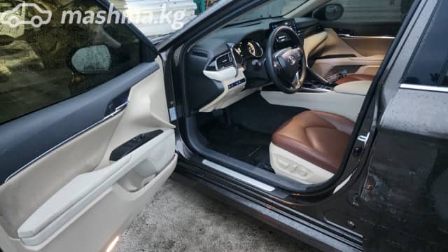Toyota Camry (Japan) XV70 рестайлинг 2.5hyb AT