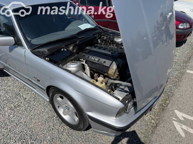 BMW 5 серии III (E34) 525i 2.5 MT