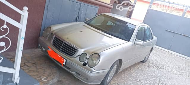 Mercedes-Benz E-Класс II (W210, S210) Рестайлинг 320 3.2 AT