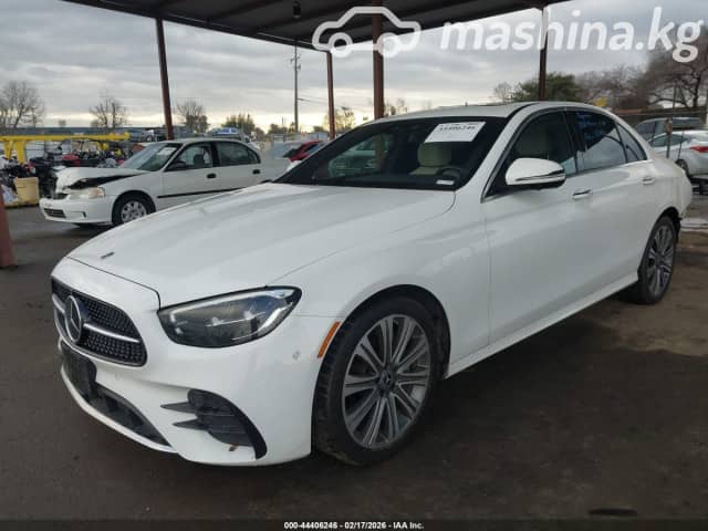 Mercedes-Benz E-Класс V (W213, S213, C238) Рестайлинг 300 2.0 AT