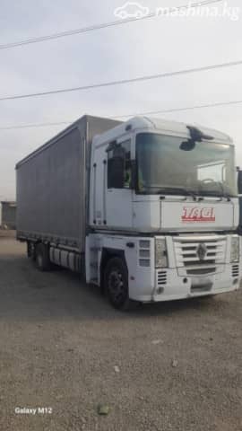 Renault Magnum