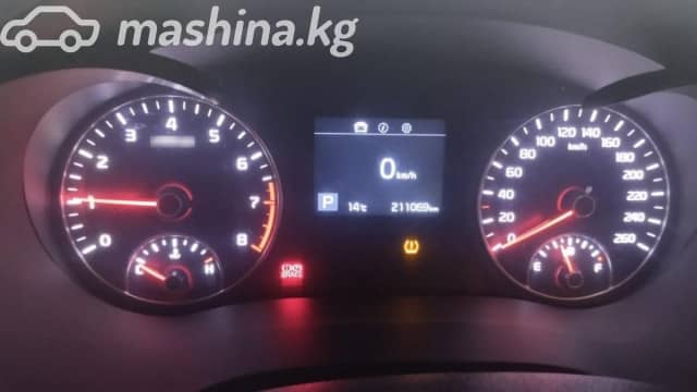 Kia K5 II 2.0 AT