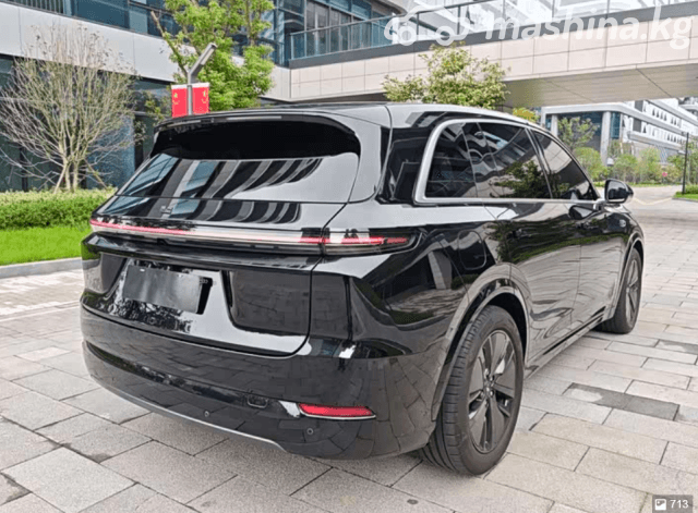 LiXiang L7 Рестайлинг 1.5hyb AT 4WD