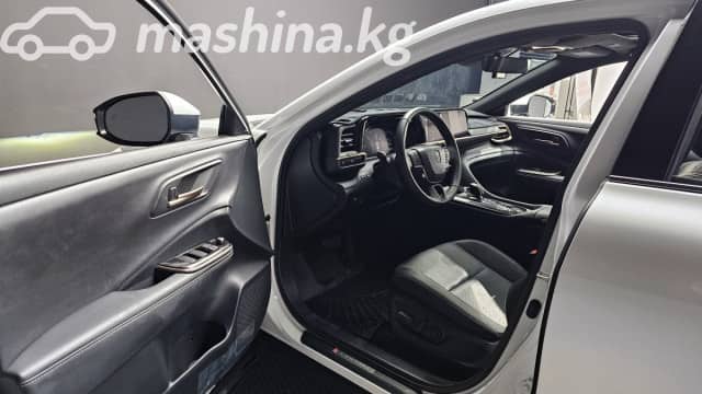 Toyota Crown XVI (S230) 2.5hyb CVT 4WD