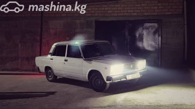 ВАЗ (Lada) 2107 21074-20 1.6 MT
