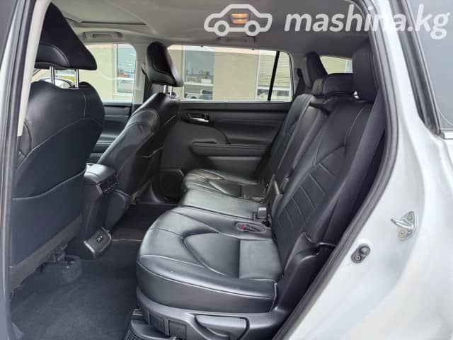 Toyota Highlander IV (U70) 2.5hyb AT 4WD