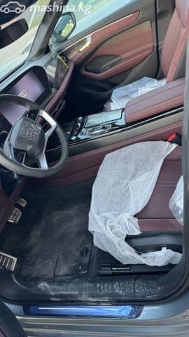 Audi A6 V (C8) Рестайлинг 45 TFSI Long 2.0 AMT 4WD