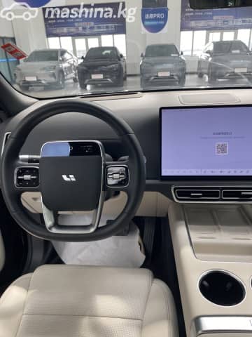 LiXiang L9 Рестайлинг 1.5hyb AT 4WD
