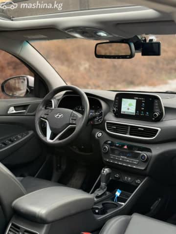 Hyundai Tucson III Рестайлинг 2.0d AT