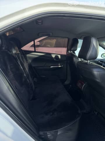 Toyota Camry VII (XV50) 2.5 AT