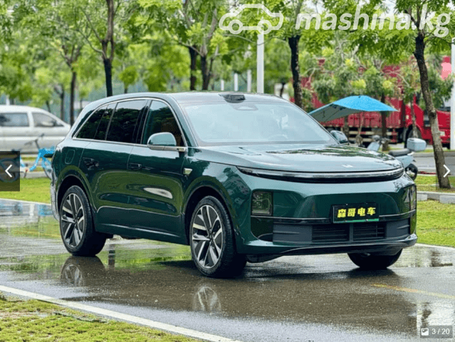 LiXiang L6 1.5hyb AT 4WD