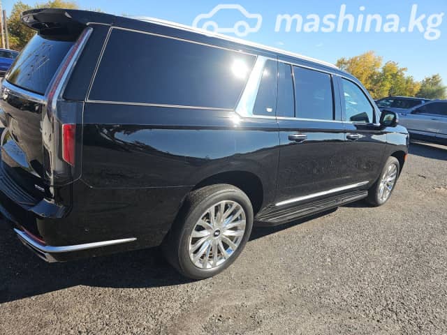 Cadillac Escalade V ESV 6.2 AT 4WD