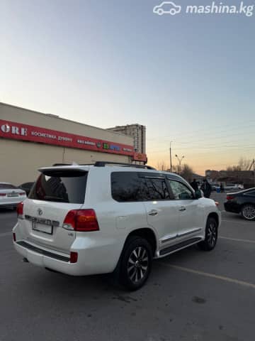 Toyota Land Cruiser 200 Series Рестайлинг 1 4.6 AT 4WD