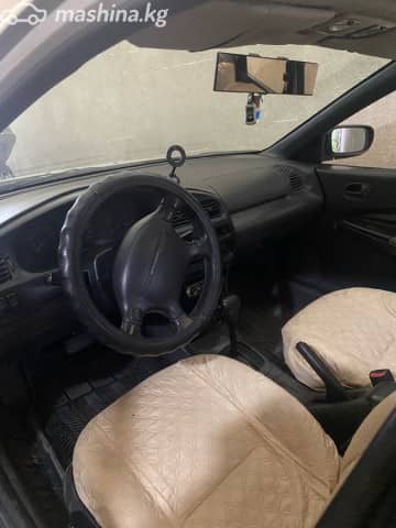 Mazda 323 V (BA) 1.5 AT