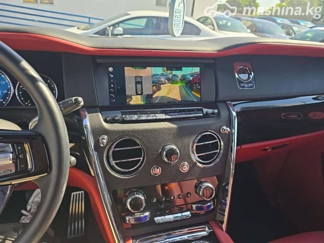 Rolls-Royce Cullinan I 6.7 AT AWD