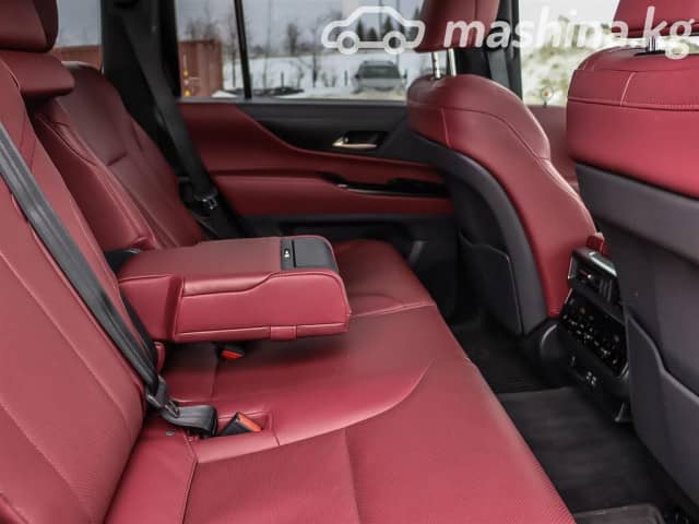 Lexus LX IV 600 3.5 AT 4WD