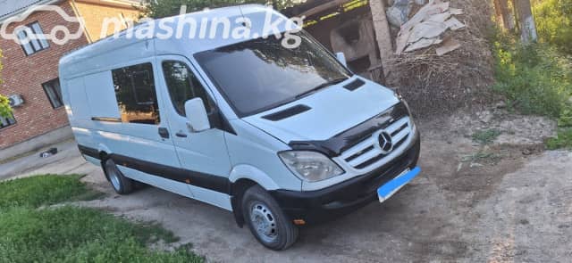 Mercedes-Benz Фургон (4х2)