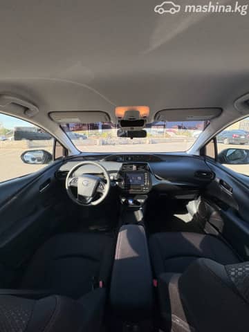 Toyota Prius IV Рестайлинг (XW50) 1.8hyb AT