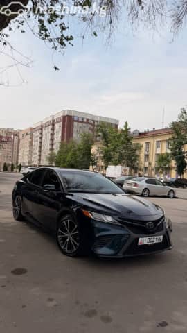 Toyota Camry VIII (XV70) 2.5 AT