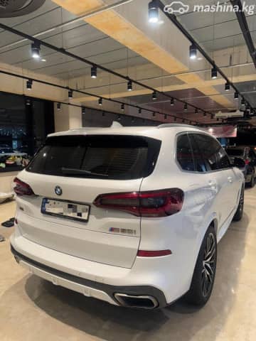BMW X5 IV (G05/G18) 50i 4.4 AT 4WD