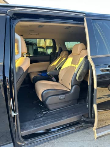 Kia Carnival IV 2.2d AT
