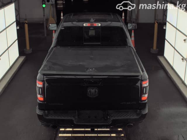 RAM 1500 V Quad Cab 5.7 AT 4WD
