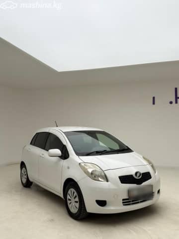 Toyota Vitz II (XP90) 1.3 CVT
