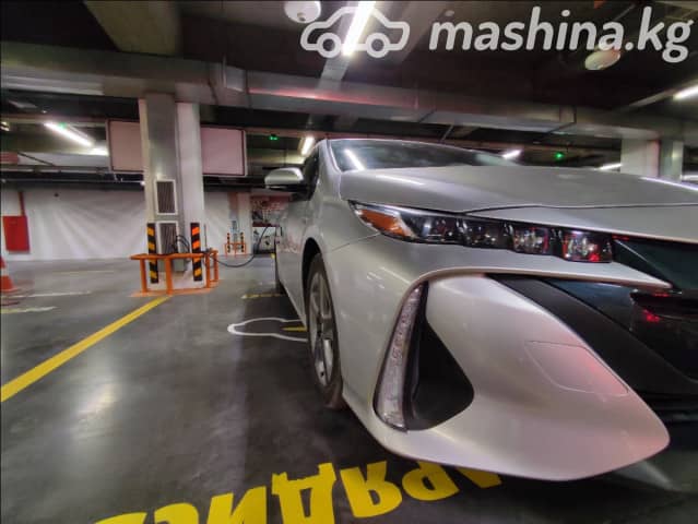 Toyota Prius IV (XW50) Prime 1.8hyb CVT