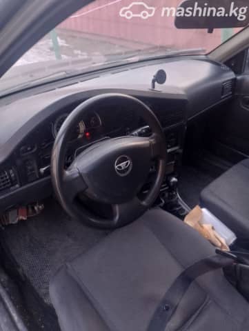 Daewoo Nexia I Рестайлинг 1.5 MT
