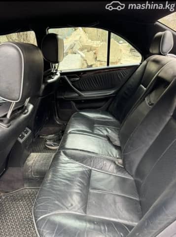 Mercedes-Benz E-Класс II (W210, S210) 240 2.4 MT