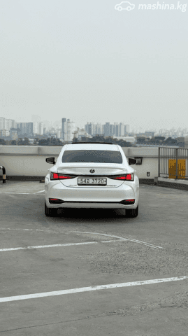Lexus ES VII 300h 2.5hyb CVT