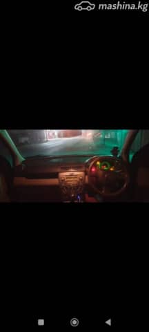 Mazda Demio II (DY) 1.5 AT