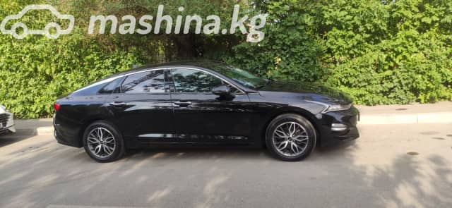 Kia K5 III LPi 2.0 AT