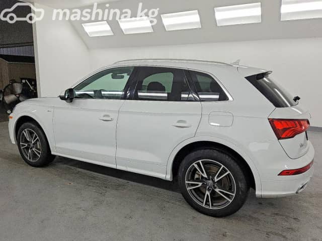 Audi Q5 II (FY) 45 TFSI 2.0 AMT 4WD