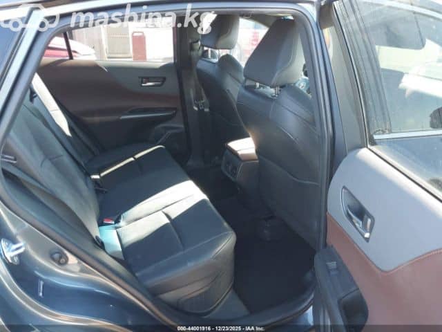 Toyota Venza II 2.5hyb CVT 4WD