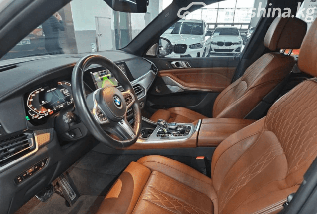 BMW X5 IV (G05/G18) M50i 4.4 AT 4WD