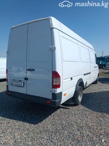 Mercedes-Benz Фургон (6х2)