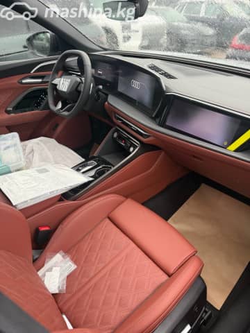 Audi Q5 III 40 TFSI 2.0 AMT 4WD