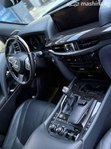 Lexus LX III Рестайлинг 2 570 5.7 AT 4WD