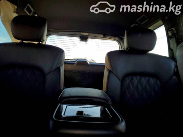 Nissan Armada II Рестайлинг 5.6 AT 4WD