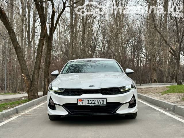Kia K5 III LPi 2.0 AT