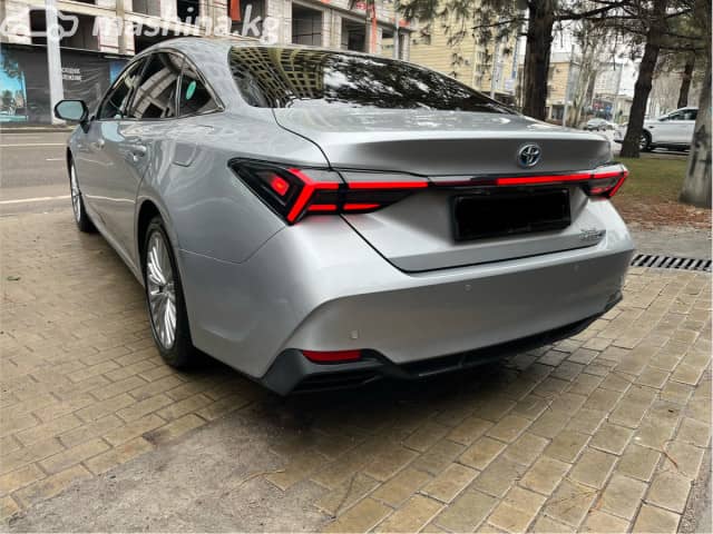 Toyota Avalon V 2.5hyb CVT