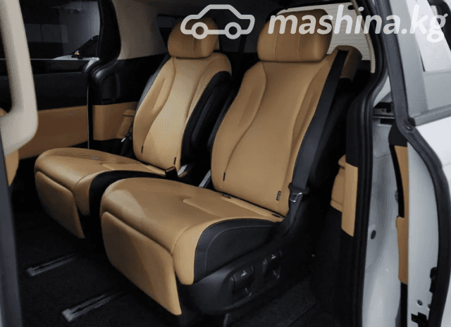 Kia Carnival IV 3.5 AT