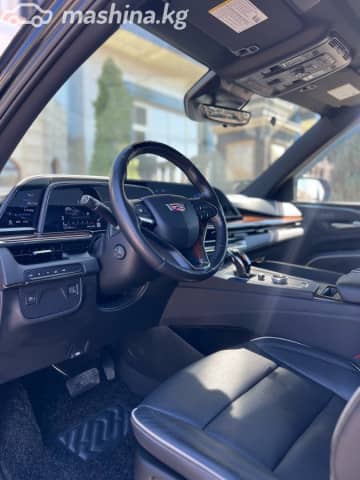 Cadillac Escalade V ESV 6.2 AT 4WD