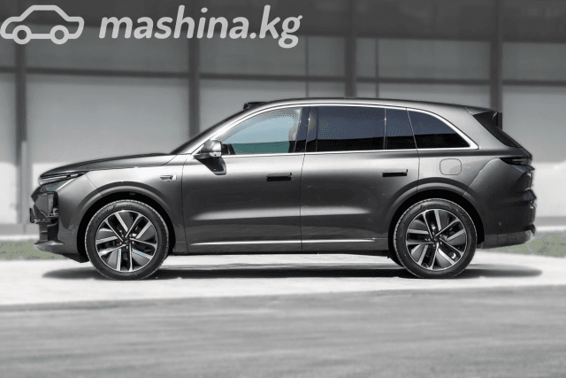 LiXiang L6 1.5hyb AT 4WD