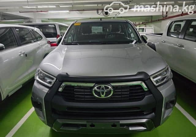 Toyota Hilux VIII Рестайлинг 2.4d AT 4WD