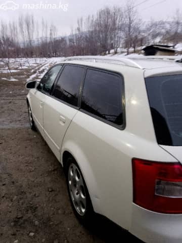 Audi A4 II (B6) 2.5d MT