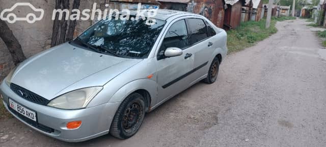 Ford Focus I 1.6 MT