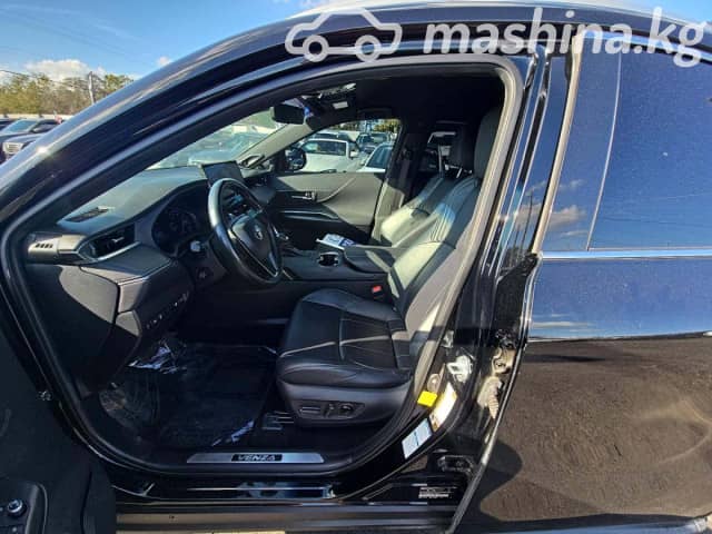 Toyota Venza II 2.5hyb CVT 4WD