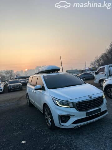 Kia Carnival III 2.2d AT